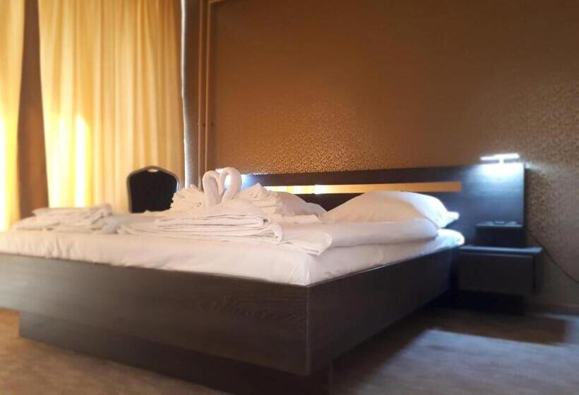 اتاق استاندارد, Korona