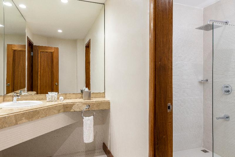 سوئیت با تخت بزرگ, Radisson San Josecosta Rica
