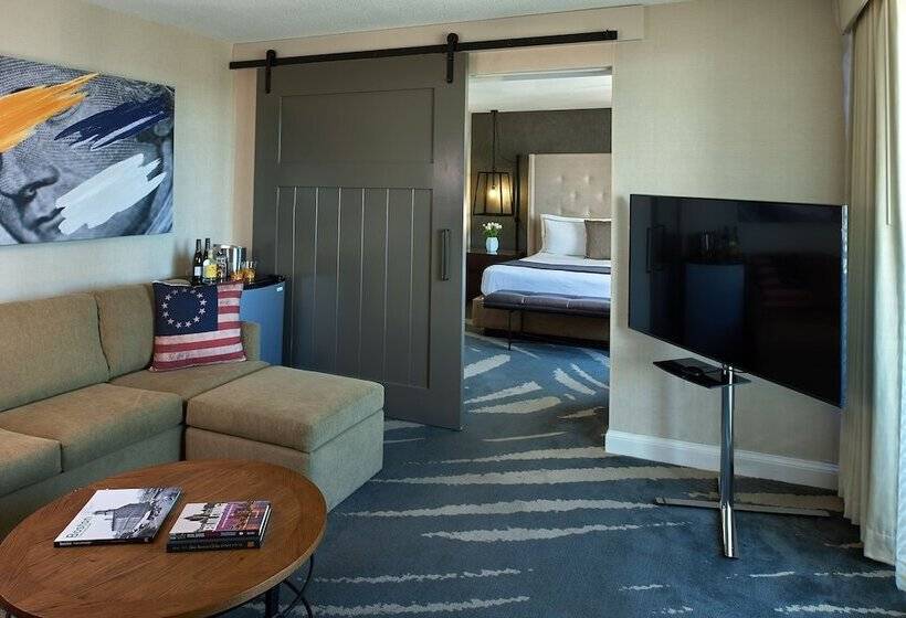 スイート, Revere Hotel Boston Common