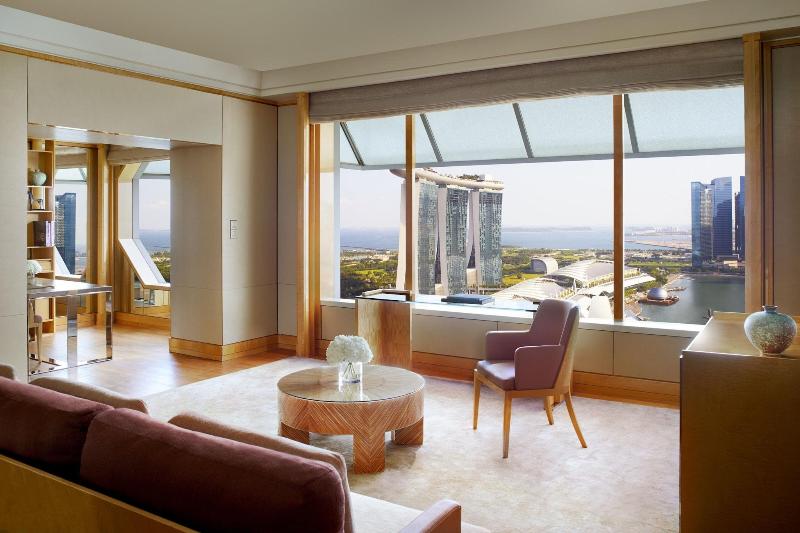 سوئیت کلاب, The Ritzcarlton, Millenia Singapore