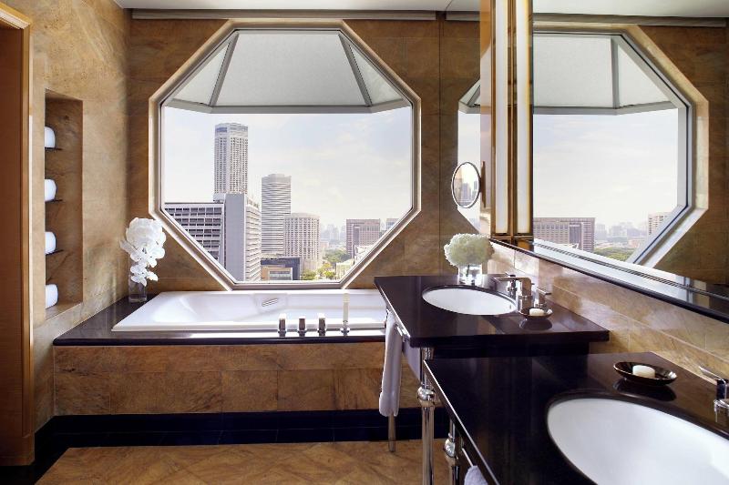 سوئیت کلاب, The Ritzcarlton, Millenia Singapore