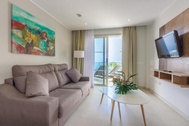 اتاق لوکس با چشم‌انداز, The Ritzcarlton, Millenia Singapore