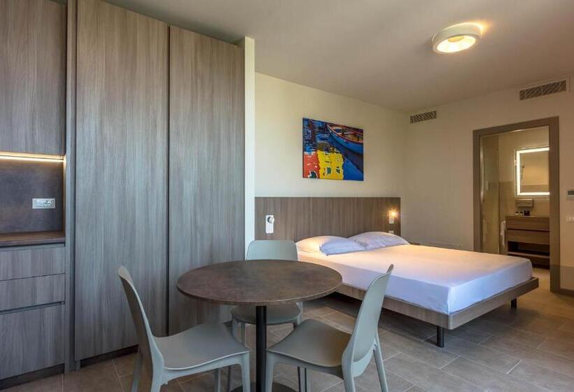 اتاق استاندارد اینتریور, Le Torri Del Garda Familyspa Resort