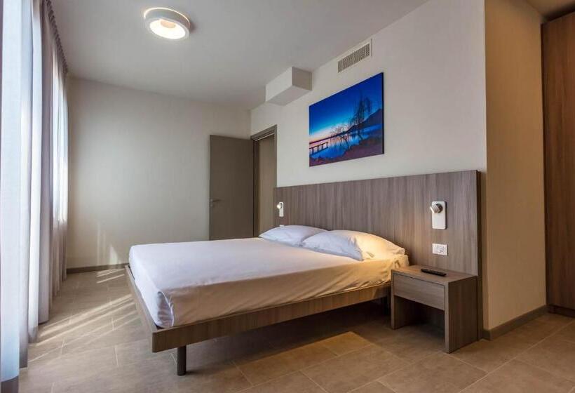 سوییت خانوادگی, Le Torri Del Garda Familyspa Resort