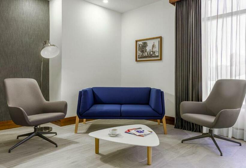 استودیو استاندارد با تخت کینگ, Radisson San Josecosta Rica