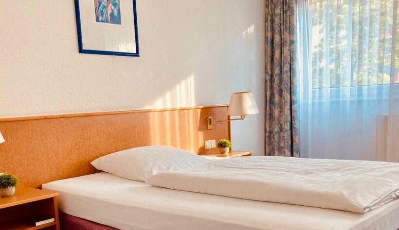 اتاق استاندارد یک نفره, Akzent Congresshotel Hoyerswerda