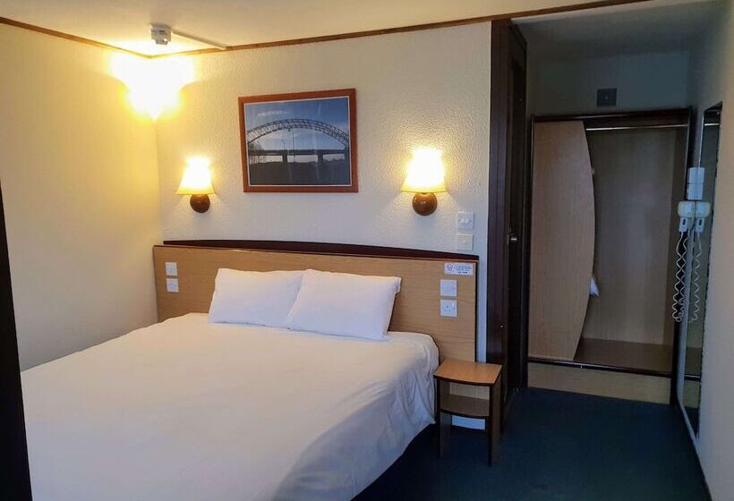 اتاق استاندارد, Campanile Hotel Runcorn