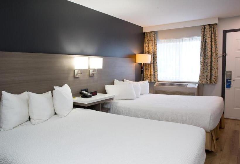 Standard Studio, Days Inn By Wyndham Kelowna