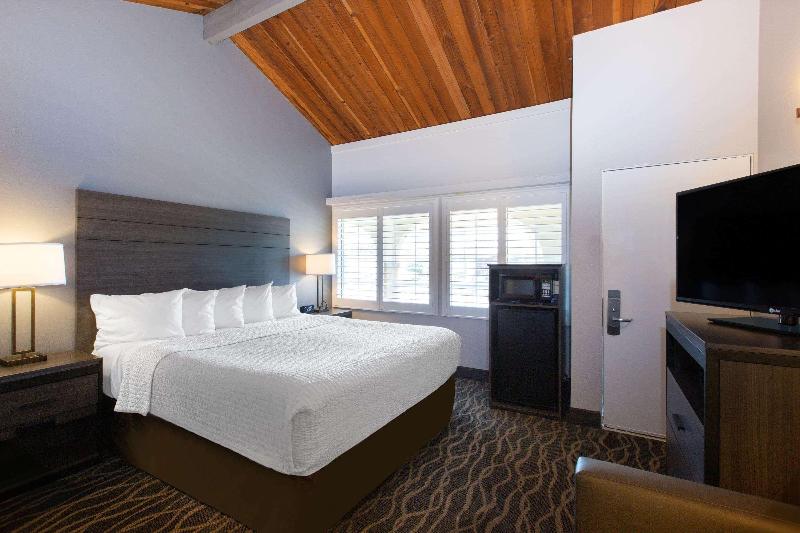 اتاق استاندارد با تخت بزرگ, Days Inn By Wyndham Ukiah