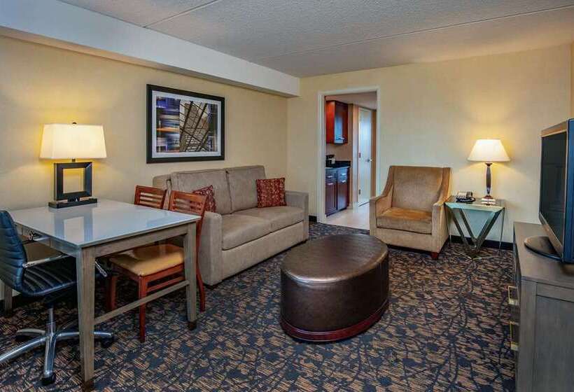 سوئیت با تخت بزرگ, Embassy Suites By Hilton Portland Downtown