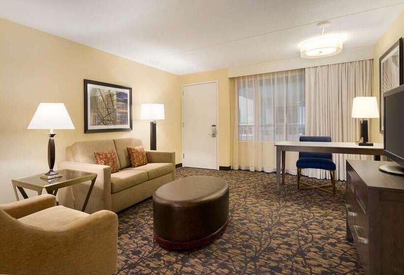 سوئیت با تخت بزرگ, Embassy Suites By Hilton Portland Downtown