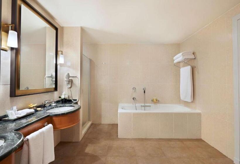 Suite Executiva, Hyatt Regency Baku