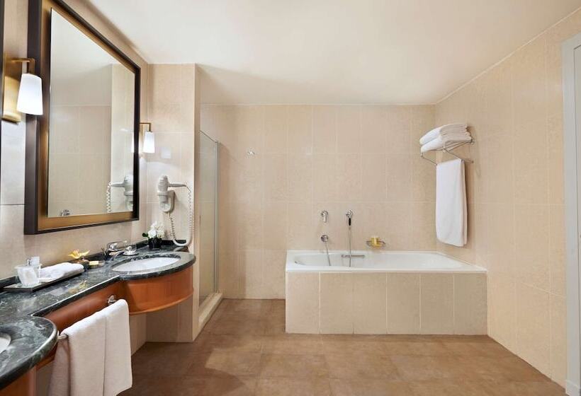 Suite Executiva, Hyatt Regency Baku