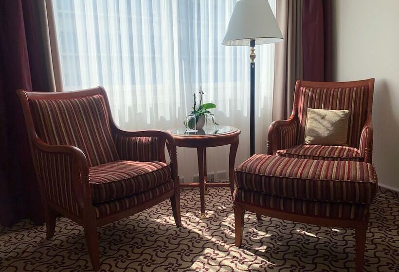 Family Room, Leipzig Marriott