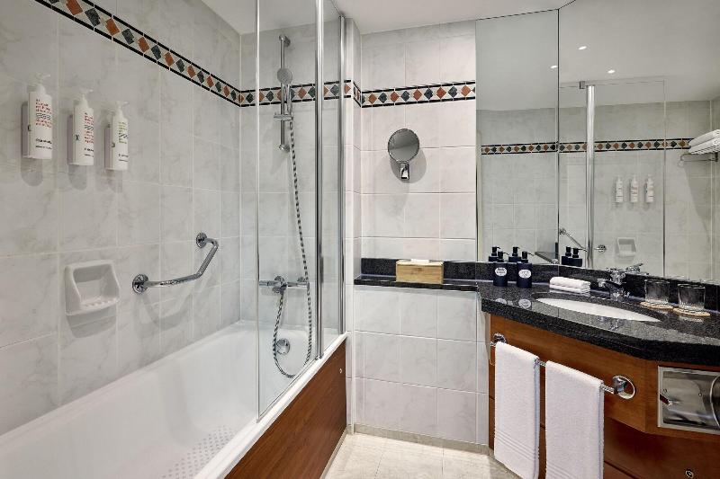 Стандартный Номер Кровать Кинг, Leipzig Marriott