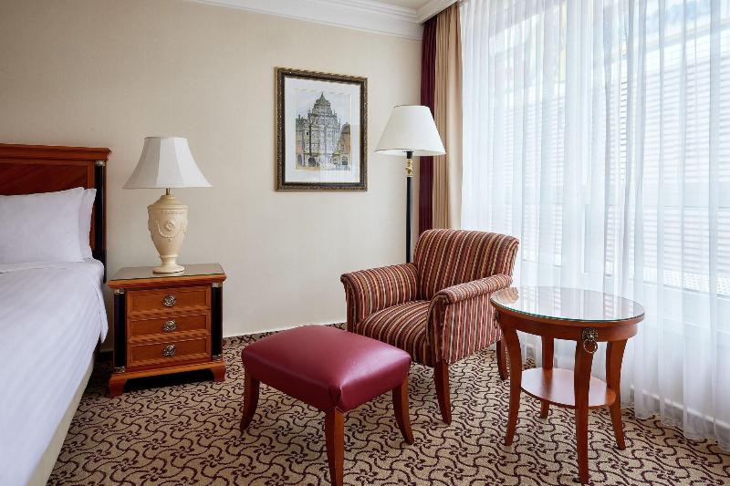 اتاق استاندارد با تخت بزرگ, Leipzig Marriott