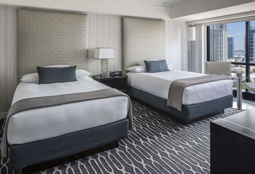 غرفه قياسيه سريرين مزدوجين, Manchester Grand Hyatt San Diego