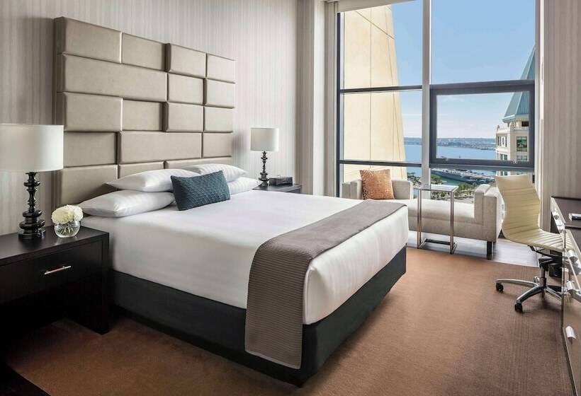 سوئیت پرزیدنت, Manchester Grand Hyatt San Diego