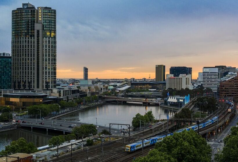 اتاق استاندارد با تخت دو نفره بزرگ, Rendezvous Hotel Melbourne