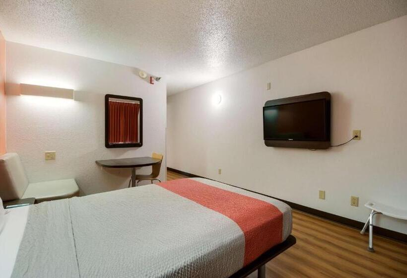 اتاق استاندارد, Motel 6 Davenport, Ia
