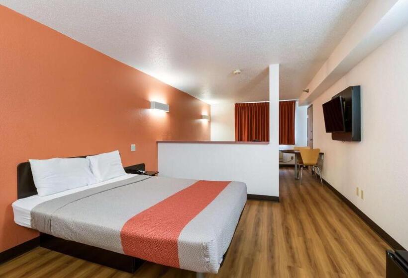 اتاق استاندارد, Motel 6 Davenport, Ia