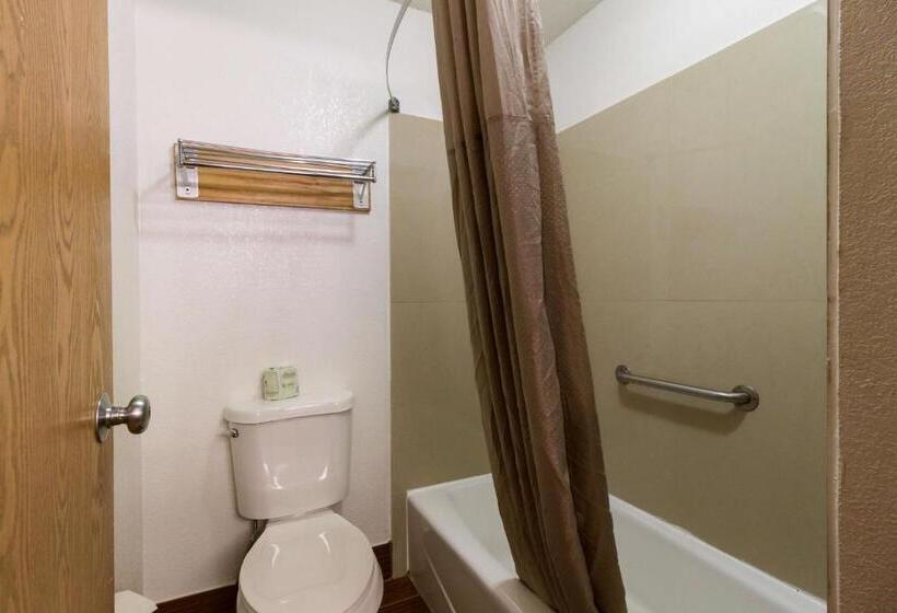 اتاق استاندارد چهار تخته, Motel 6 Davenport, Ia