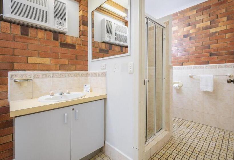 اتاق اکونومی, The Beach Motel Hervey Bay