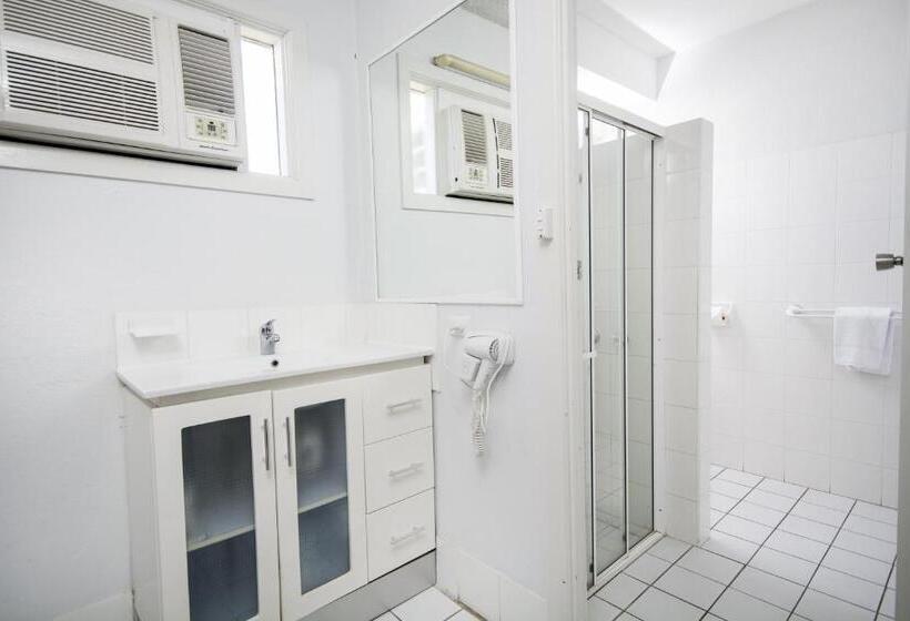 اتاق استاندارد در طبقه همکف, The Beach Motel Hervey Bay
