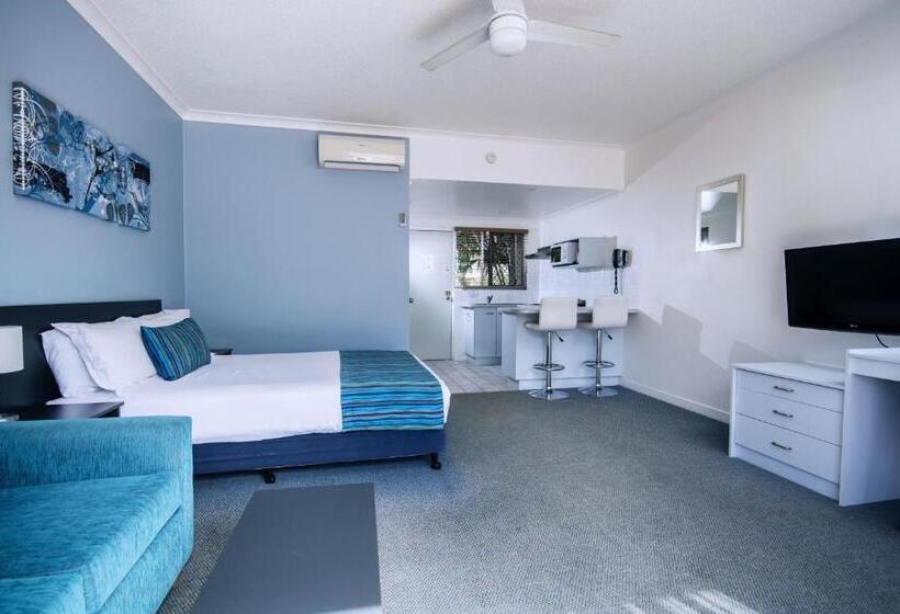 سوئیت با وان آب گرم, The Beach Motel Hervey Bay