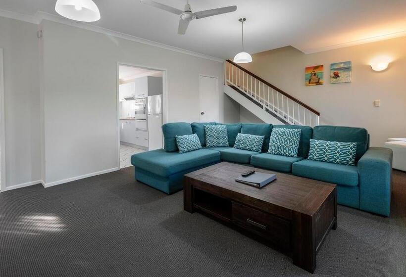 خانه 3 خوابه, The Beach Motel Hervey Bay