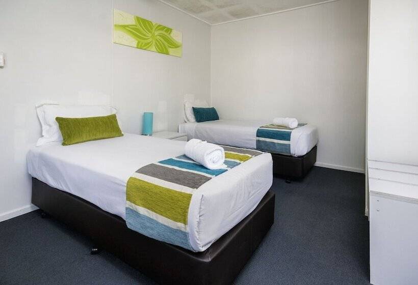 آپارتمان 2 خوابه, The Beach Motel Hervey Bay