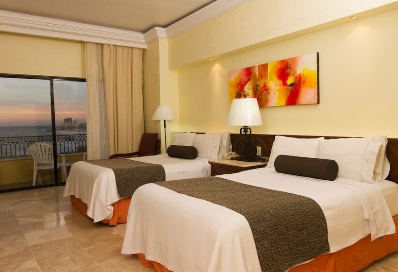 سوییت, Royal Villas Resort