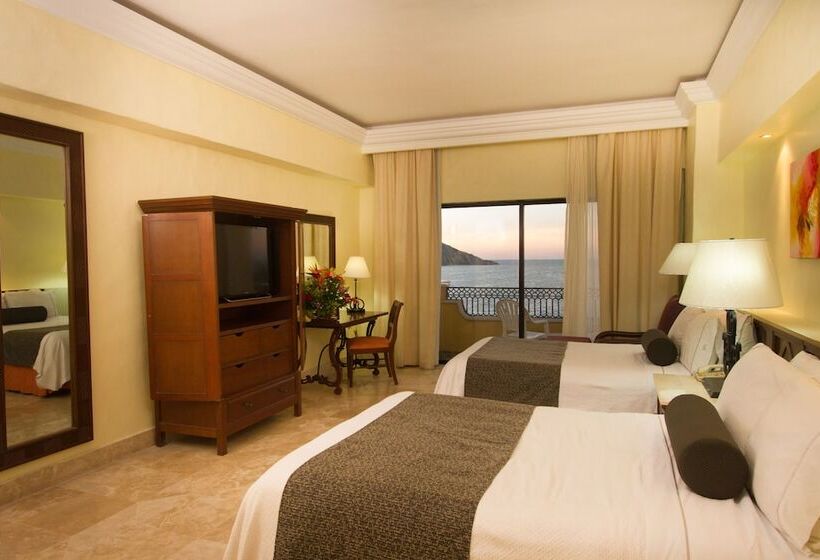 سوئیت 2 خوابه, Royal Villas Resort