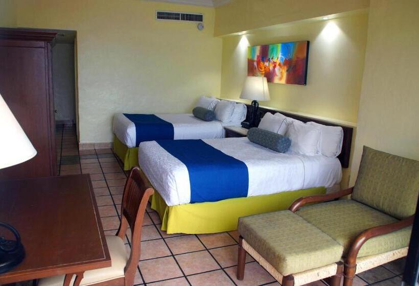 اتاق استاندارد با 2 تخت دوبل, Royal Villas Resort