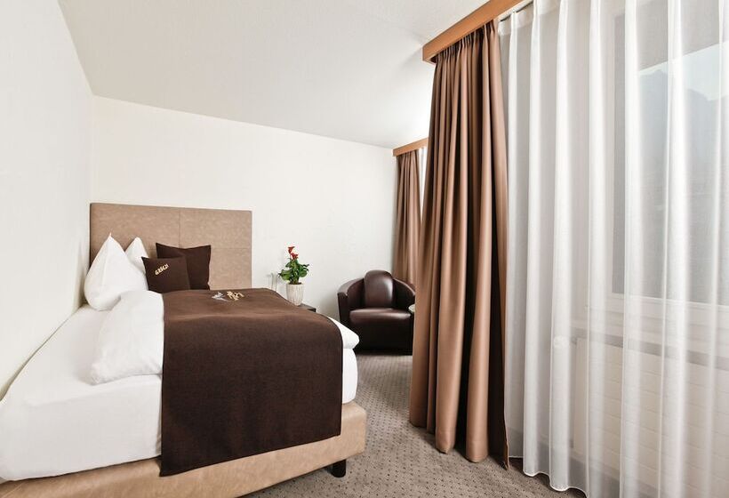 Quarto standart individual, Seehotel Pilatus