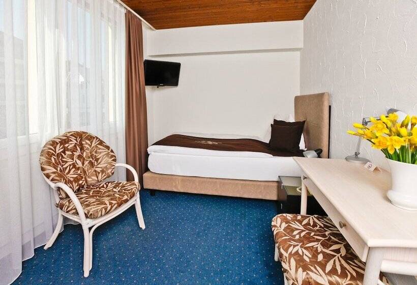 Quarto standart individual, Seehotel Pilatus