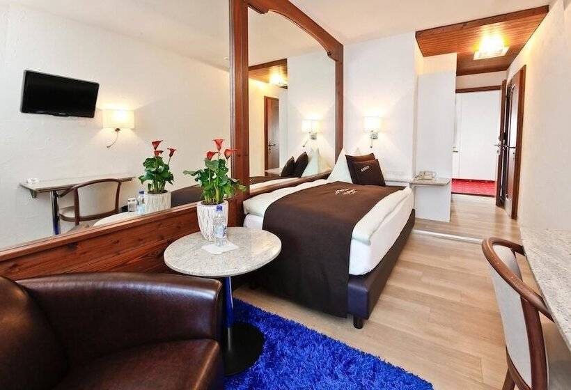 Quarto standart individual, Seehotel Pilatus