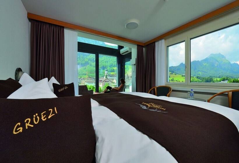 Quarto Standard com Vistas, Seehotel Pilatus