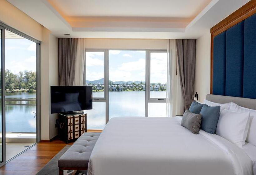 2 Bedrooms Suite 2 Bedrooms Lake View, Angsana Laguna Phuket