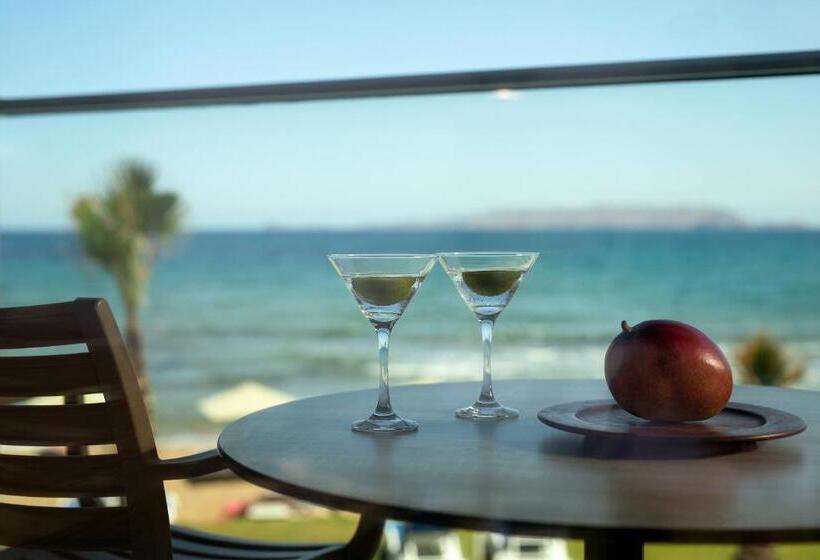 اتاق پنت هاوس, Arina Beach Resort