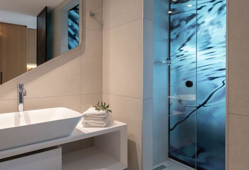 اتاق استاندارد با چشم‌انداز دریا, Arina Beach Resort