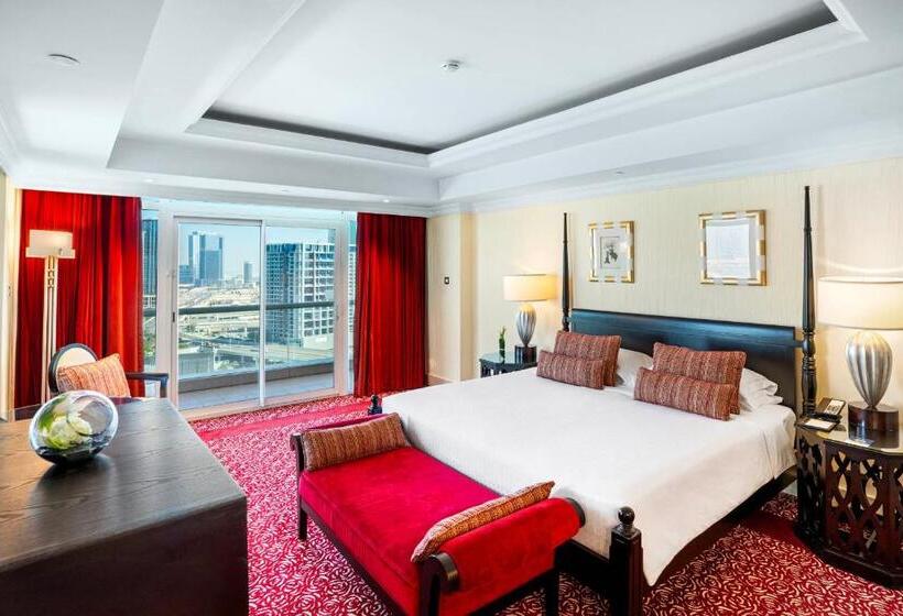 سوئیت رویال, Beach Rotana   Abu Dhabi