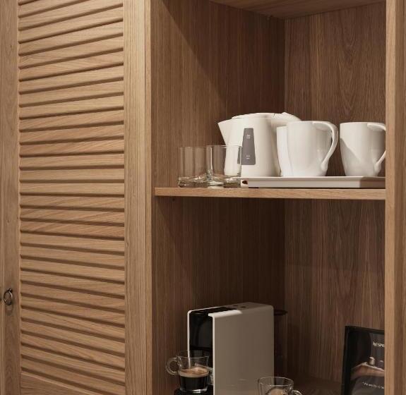 سوئیت جونیور پریمیوم, Civitel Creta Beach