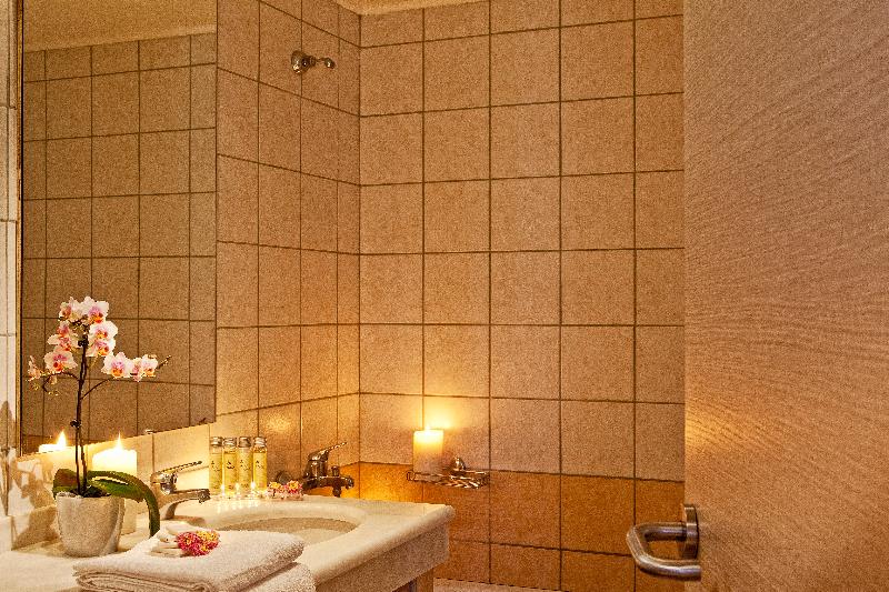 سوئیت جونیور پریمیوم, Civitel Creta Beach