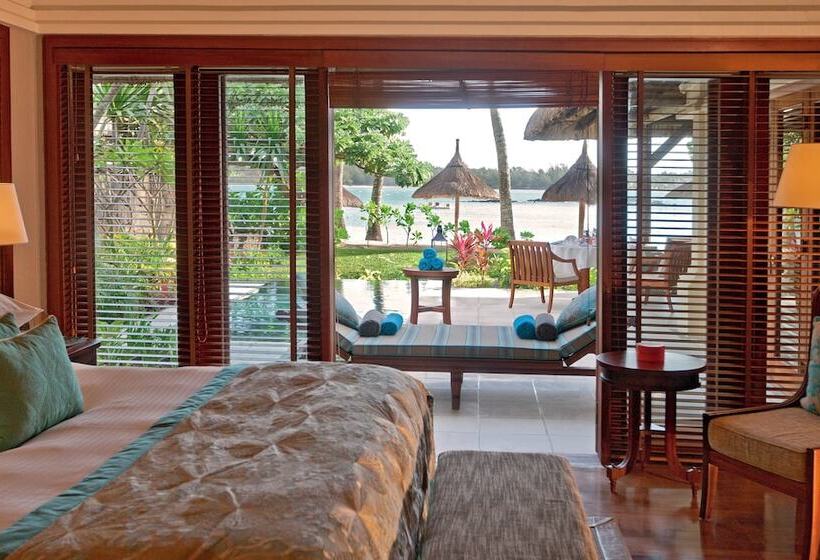 سوییت جونیور, Constance Prince Maurice