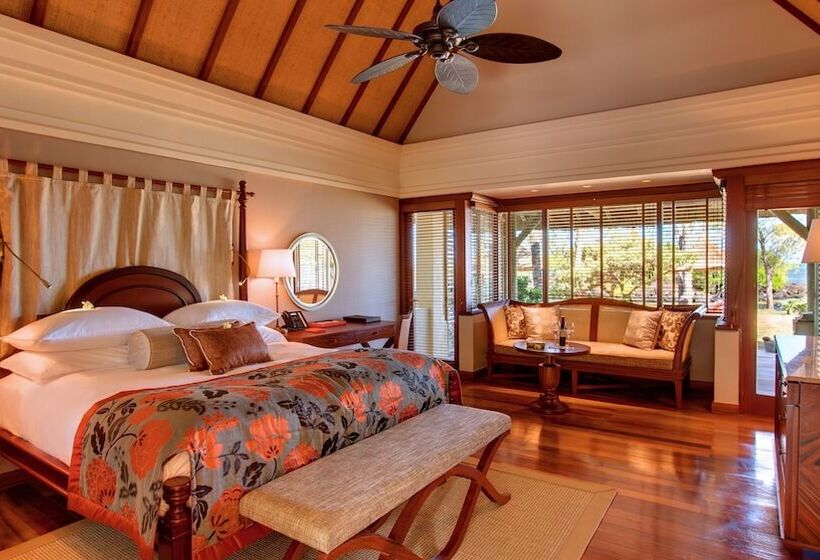 سوییت جونیور, Constance Prince Maurice