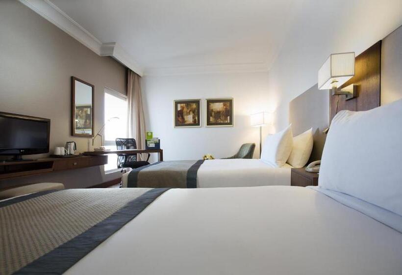اتاق لوکس, Copthorne Downtown By Millennium
