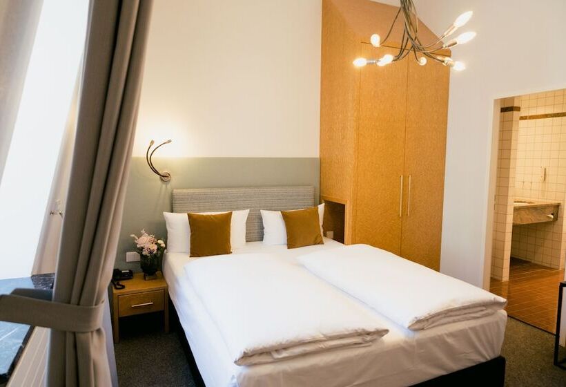 اتاق استاندارد, Dom Hotel Limburg