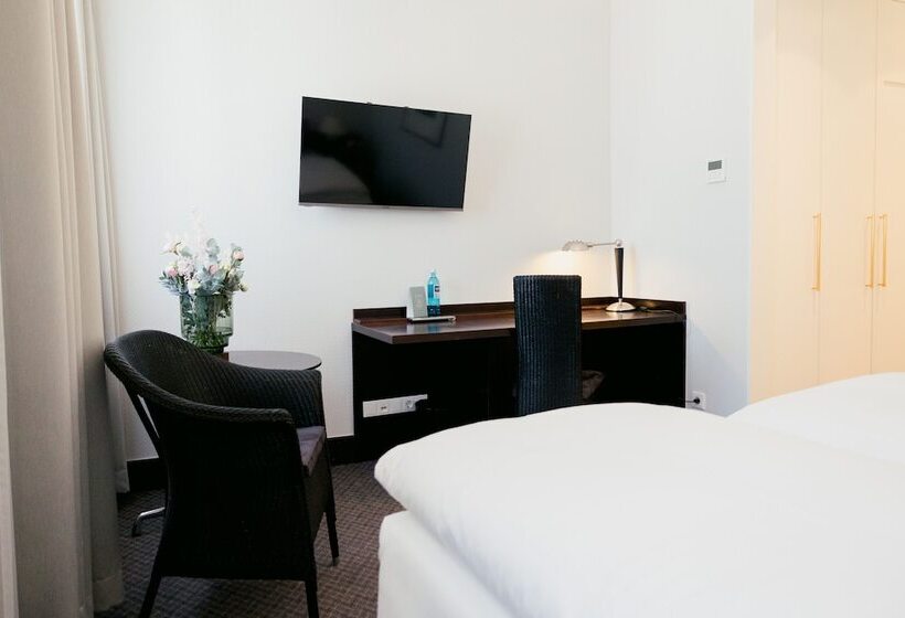 اتاق استاندارد, Dom Hotel Limburg