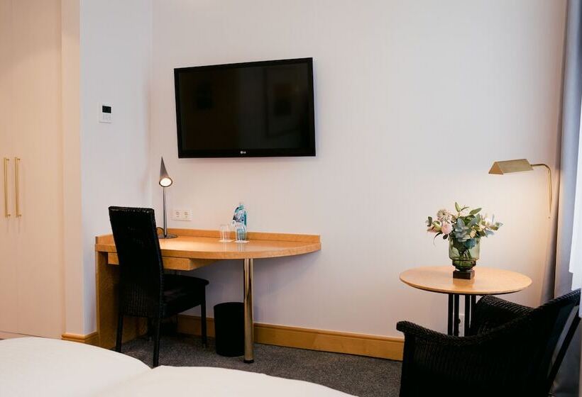 اتاق استاندارد, Dom Hotel Limburg